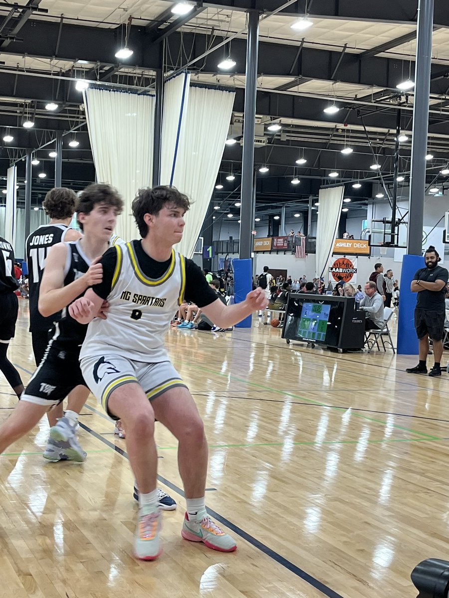 JamisonCarter9's tweet photo. Some pictures from Day 1 of #PhenomHoopStateChallenge 
@NCSpartans https://t.co/Z8fT7N7mOT