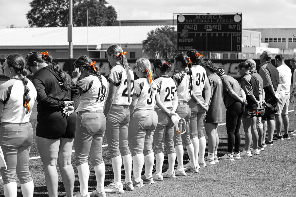 tluathletics's tweet photo. This weekend’s #ForHerm🧡 https://t.co/EWiBfFg5p7