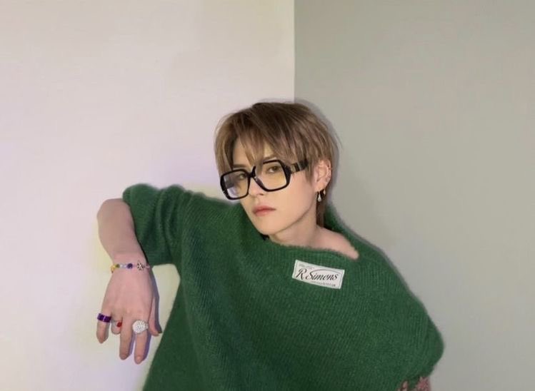 yj_aehyuk's tweet photo. NO ONE IS ALLOWED TO DISRESPECT YOSHI'S VISUAL https://t.co/HYVwyE9mgr