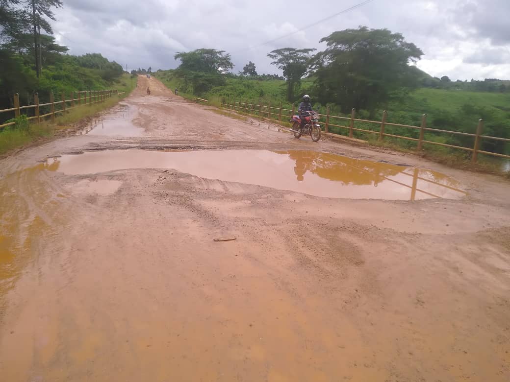 COTFONE's tweet photo. #DEADLY #MASAKA-#KYOTERA-#MUTUKULA #ROAD!
@UNRA_UG @UNRA_ED Urgently respond to the poor state of the Masaka-Bukoba highway which has claimed over 30 lives in @KyoteraDistrict since 2022.
Citizens travel to Mutukula at your own risk!
STAND UP 4 SOCIAL ACCOUNTABILITY IN UGANDA https://t.co/veicErAz0m