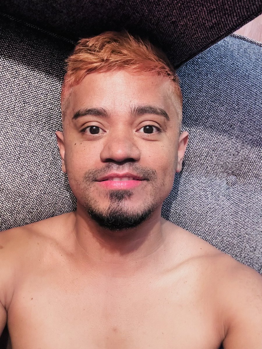 fidsullivan's tweet image. ¡Buenos días! ¿Ya despertaron? No olviden regar al perro y sacar a las plantas a pasear.