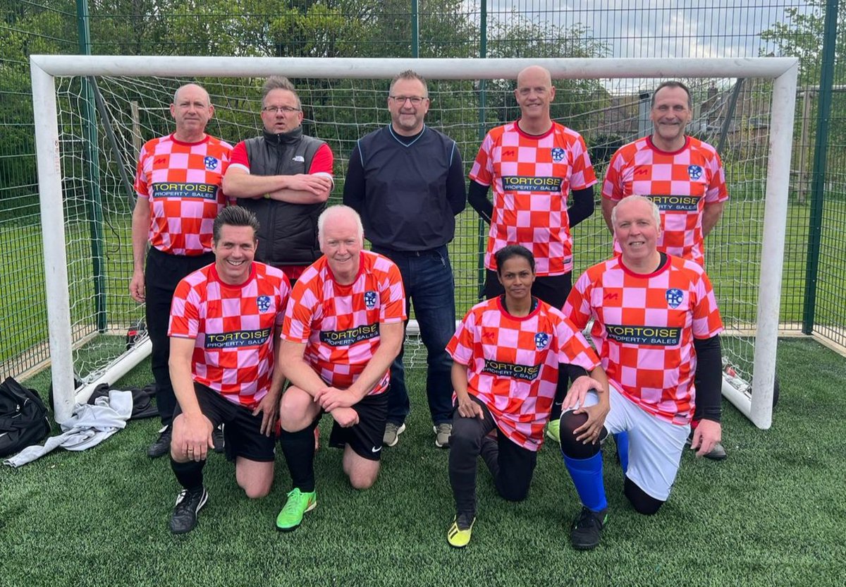 HamptonFCPeter1's tweet photo. Congratulations to our wonderful (50+) Walking Football team - who won their last 2 matches of the season this morning.

It has been another enjoyable and successful Season.

Please get in touch if you are interested in joining us.

We are sponsored by @TortoiseYourWay

@HuntsFA https://t.co/65vATBrpTQ