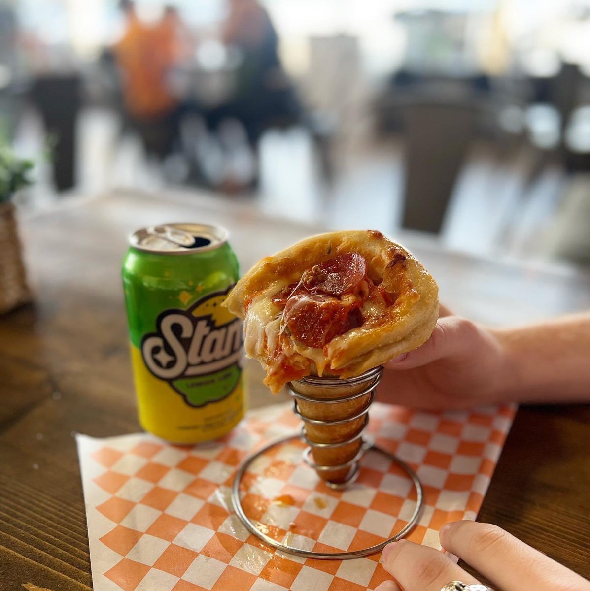 KNOXDOUGH's tweet photo. These are not for sharing. 🍕🍕 https://t.co/nhhCQhOPoq
