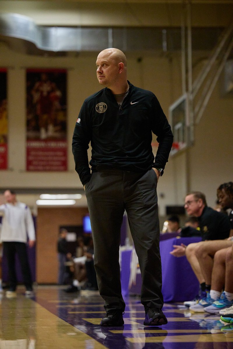 EPAbasketball's tweet photo. Happy Birthday to Patrick Grayson!
Head Coach of Experience Academy
@GabrielPGrayson 

#KingsNation 
#ExperienceAcademy
#ExperiencePrepAcademy https://t.co/sZhcd8EH3E