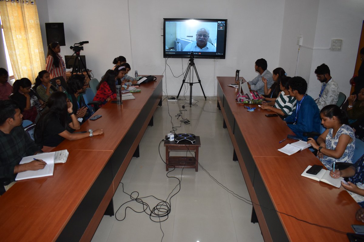 ShilkyShaurya's tweet photo. World Book Day &amp; Copyright Day...
@IIMC_India #iimc #Maharashtra #bookday2023 #Copyright #23April2023 https://t.co/56sTcbbsyK