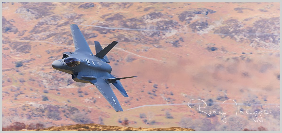 RoryTrappe's tweet image. An F-35 entering the Mach Loop from the north. Taken earlier in the month. The bright sunlight is great for detail however it's a bit on the harsh side for my liking. #photography #machloop #wales #f35 #USAF
