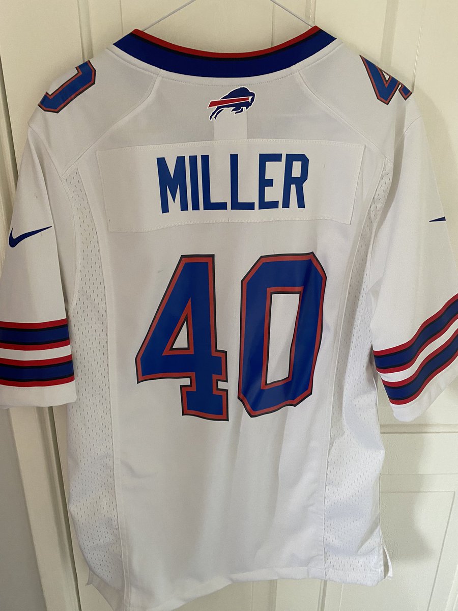 Chad (@chadsoutham98) on Twitter photo 🚨Competition Time🚨
I am giving away this <a href="/VonMiller/">Von Miller</a> jersey, size small.
To enter:
-Make sure you’re following myself,
-Like this tweet,
-Retweet,
-Reply ‘Go Bills’.
The winner will be chosen at random at the conclusion of the 2023 NFL Draft. #BillsMafia #BuffaloBills 🦬🏈 🚨Competition Time🚨
I am giving away this <a href="/VonMiller/">Von Miller</a> jersey, size small.
To enter:
-Make sure you’re following myself,
-Like this tweet,
-Retweet,
-Reply ‘Go Bills’.
The winner will be chosen at random at the conclusion of the 2023 NFL Draft. #BillsMafia #BuffaloBills 🦬🏈