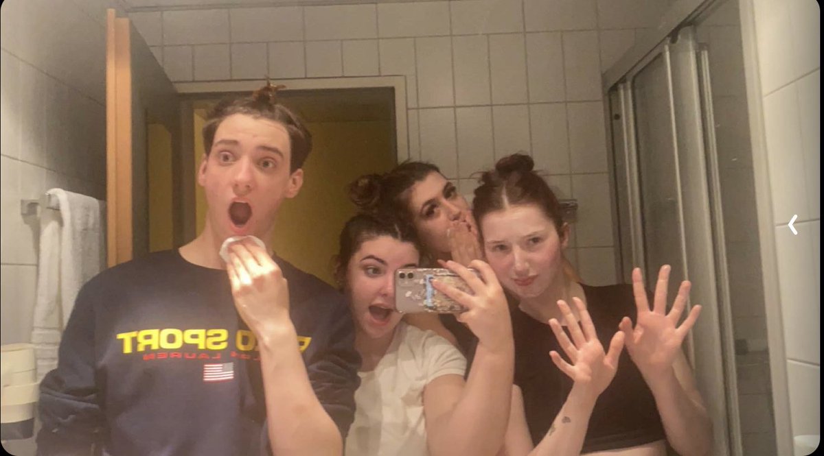 HollyBishop04's tweet photo. My daily night skincare routine from the other day turned into everybody’s skincare routine since everyone loves it. #Erasmus23 @forrestleigh @dm_underwood https://t.co/uuDtW5bcL3