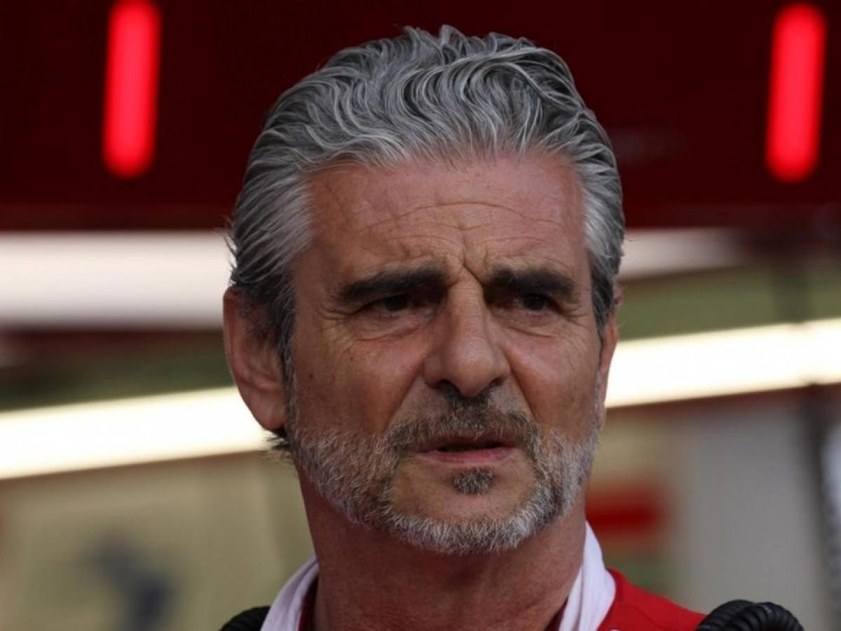alessiobellanza's tweet photo. Uno c'era, neanche indagato.
L'altro non c'era, condannato!
#Arrivabene #marotta #FIGCMAFIA #pagliacci https://t.co/7CEL1rKKg1