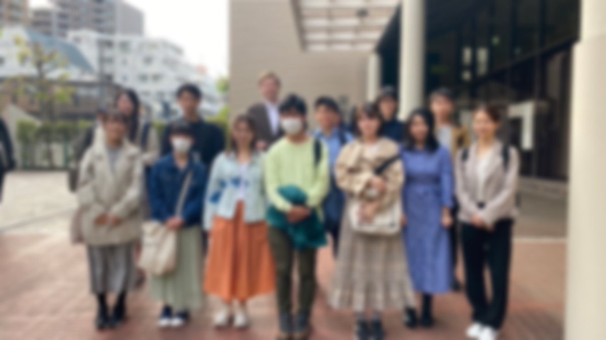 nichiro2023's tweet photo. 昨日と本日は新入生歓迎食事会を開催しました！
今回はスィルニキ（ロシアや東欧などで作られるパンケーキの一種）とロシアンティーをいただきました✨
両日ともにたくさんの新規生、継続生の方にご参加いただきました。お越しいただいた皆さま、この度は誠にありがとうございました！ https://t.co/G9GvgXCzHk