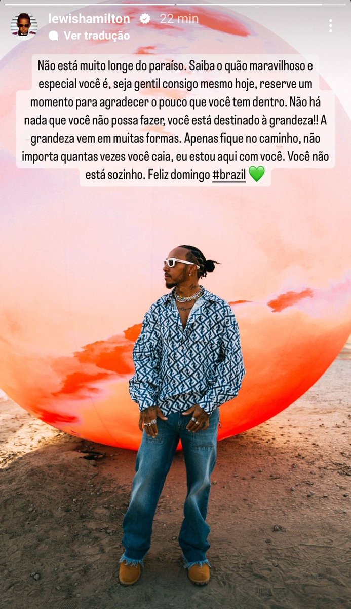E Lewis Hamilton que simplesmente deixou sua mensagem motivacional em inglês e depois publicou ela em português com um "#brazil 💚"

TE AMO <a href="/LewisHamilton/">Lewis Hamilton</a>