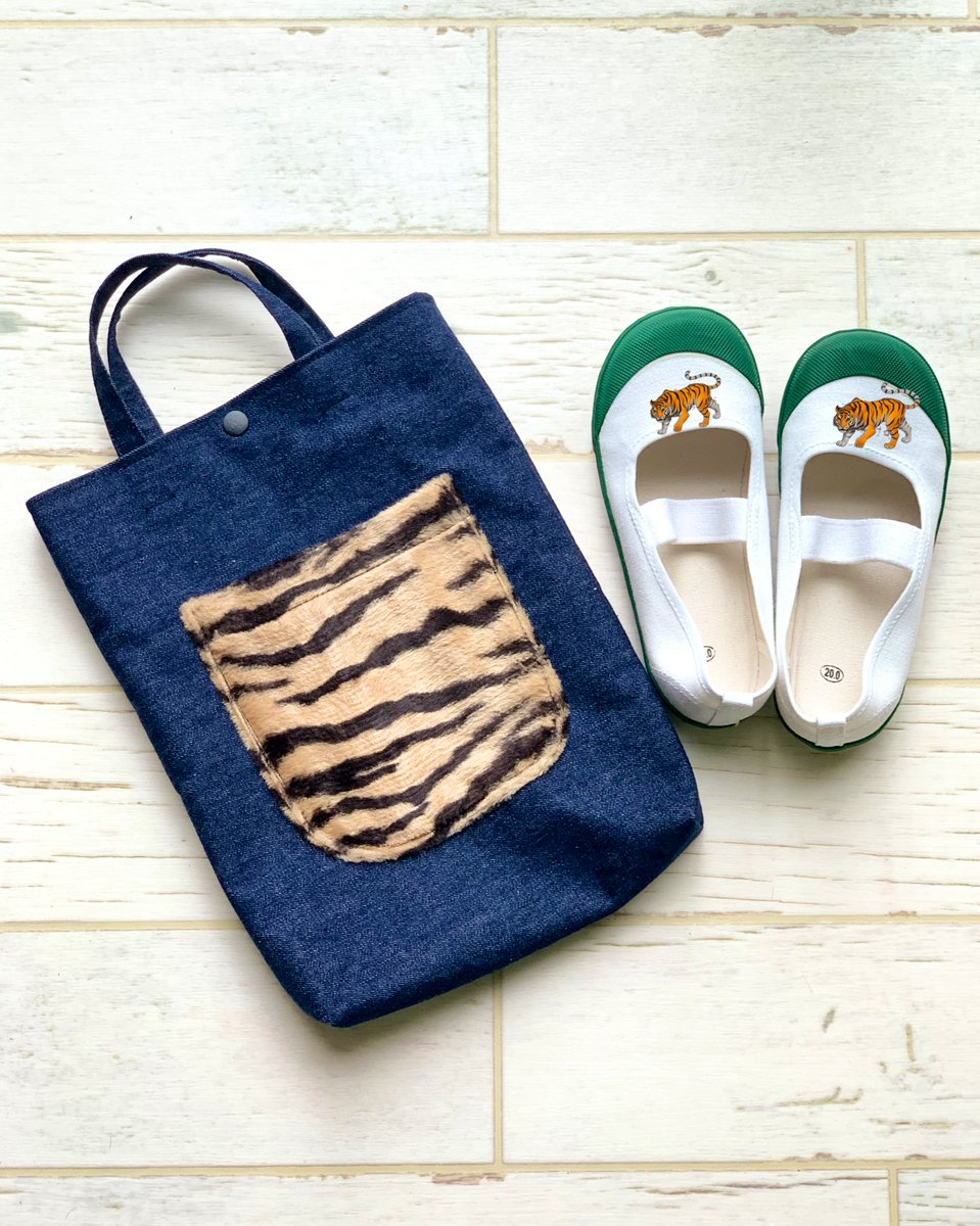 shotonA_fabrics's tweet photo. 入園・入学の布小物
今回初めて👦用に作ってみて（練習）
一通���作れる事を確認出来ましたので

新調したい
追加で用意したい物がある
など、ご相談ありましたらお問合せください📩

Twitter・Instagram
DMにて承っております🪡🧵 https://t.co/lwErOkp2my
