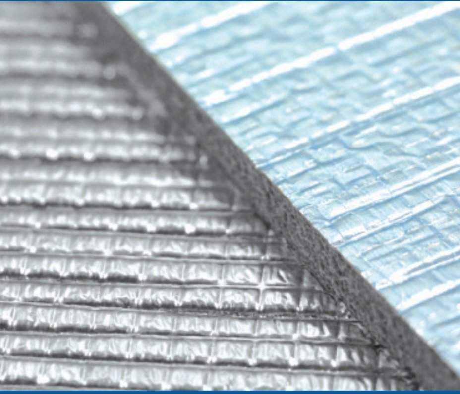 _amirulfahmie's tweet image. Dulu aku intern dekat kilang thermal insulation yang buat thermal insulator untuk diimport ke Australia. Memang jenis tebal, segulung benda alah ni harga dia RM1k++. Aku mintak dekat manager aku nak bawak balik yang reject punya dalam 4 gulung, lepastu pasang dekat kampung aku.