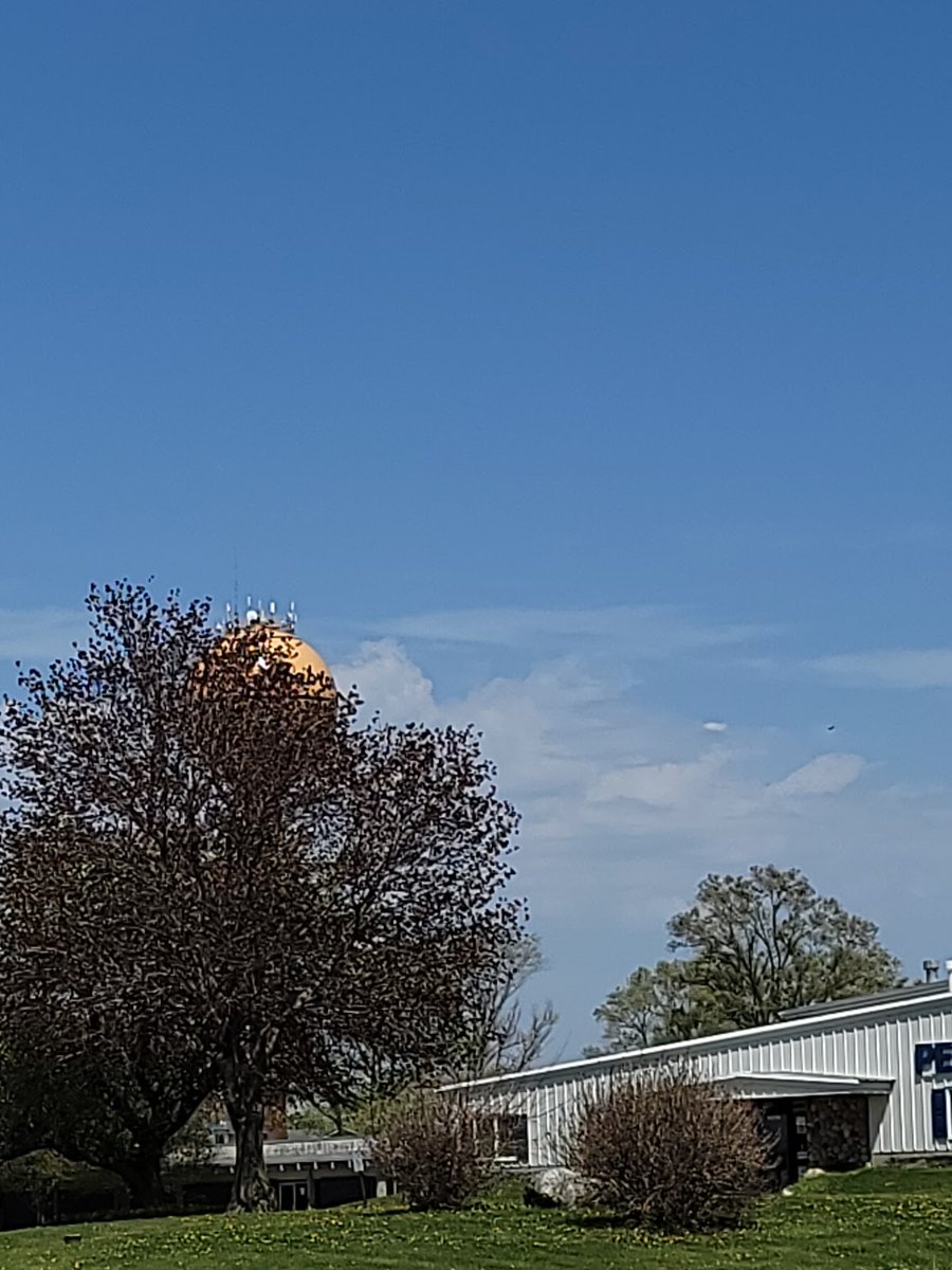 New town every hour on Twitter "Hebron, Illinois Population 1,183