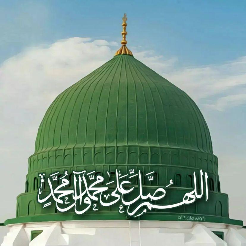 AH_IRQA's tweet photo. ■■
تضع صورة للكعبة بصدر بيتك لا يكفي ،
مصحف في سيارتك لا يكفي ،
آية قرآنية على حائط محلك لا يكفي ،
تذهب للعمرة ثلاثين مرة لا يكفي!
تقف على سجادة الصلاة ٧٠ ألف مرة لا يكفي ..

" إن من أحبكم إلي وأقربكم مني مجلسا يوم القيامة أحسنكم أخلاقا " .
.
.
#عيد_فطر_مبارك https://t.co/LPYRPGKbGL
