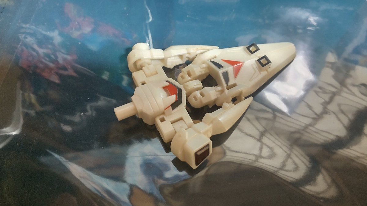 DxuPuBpWHK0umfB's tweet photo. Kunai's japanese data
japanese name:Wheeljack kunai
category:arms micron(it's like a target master)
series:transformers prime
#transformerswar #TFEW https://t.co/nvXJGcWwGS