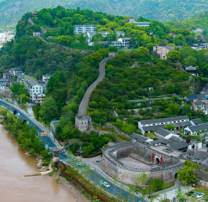 wanggui1125's tweet photo. The Great Wall in Linhai, China江南长城 https://t.co/uaDlMDb3bh