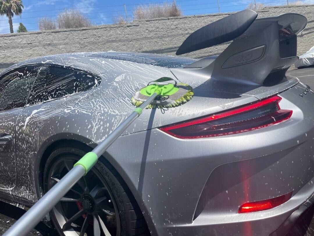 dirlamc's tweet photo. 今日は休む
天気がとてもいいので、車にシャワーを浴びさせてください🥰
楽しい週末が終わりました
私の車を見ると
すべての苦労はそれだけの価値があると思います
新しい週、お互い頑張りましょう🤣
#努力します
#一緒に頑張る
#ポルシェ911 https://t.co/BeIOnNY9d4