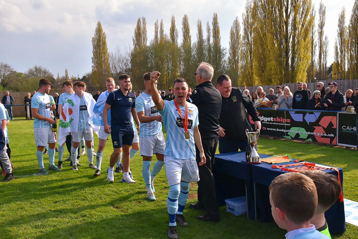 SGuest21's tweet photo. @LozR711 👏👏👏👏👏💙💙⚽️⚽️👊👊🏆🏆 brilliant https://t.co/tbbZfEZjHs