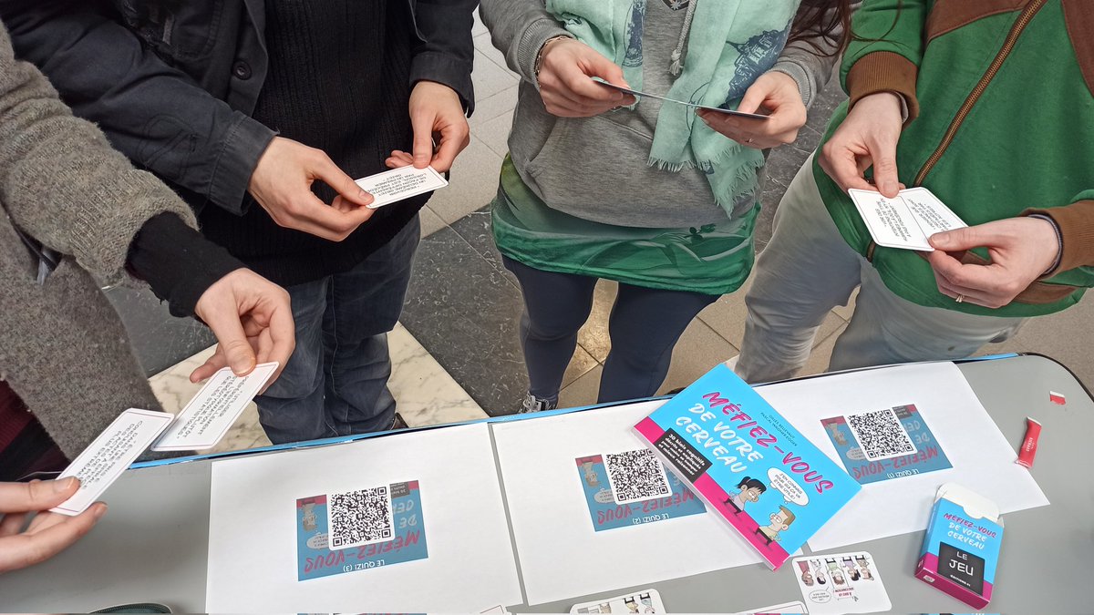 Comicscience tweet media