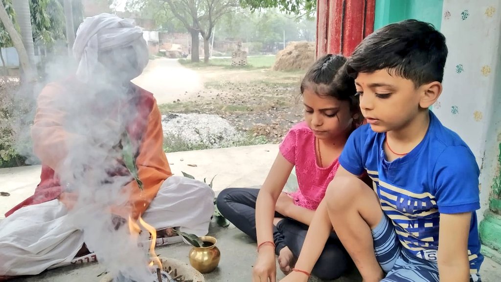 I_am_Shikhaa's tweet image. आज मेरे बेटे अथर्व मिश्रा का जन्मदिन है 
माता रानी से प्रार्थना करती हूँ हमेशा कृपा दृष्टि बनाए रखें 

राधे राधे 
हर हर महादेव जी 🙏