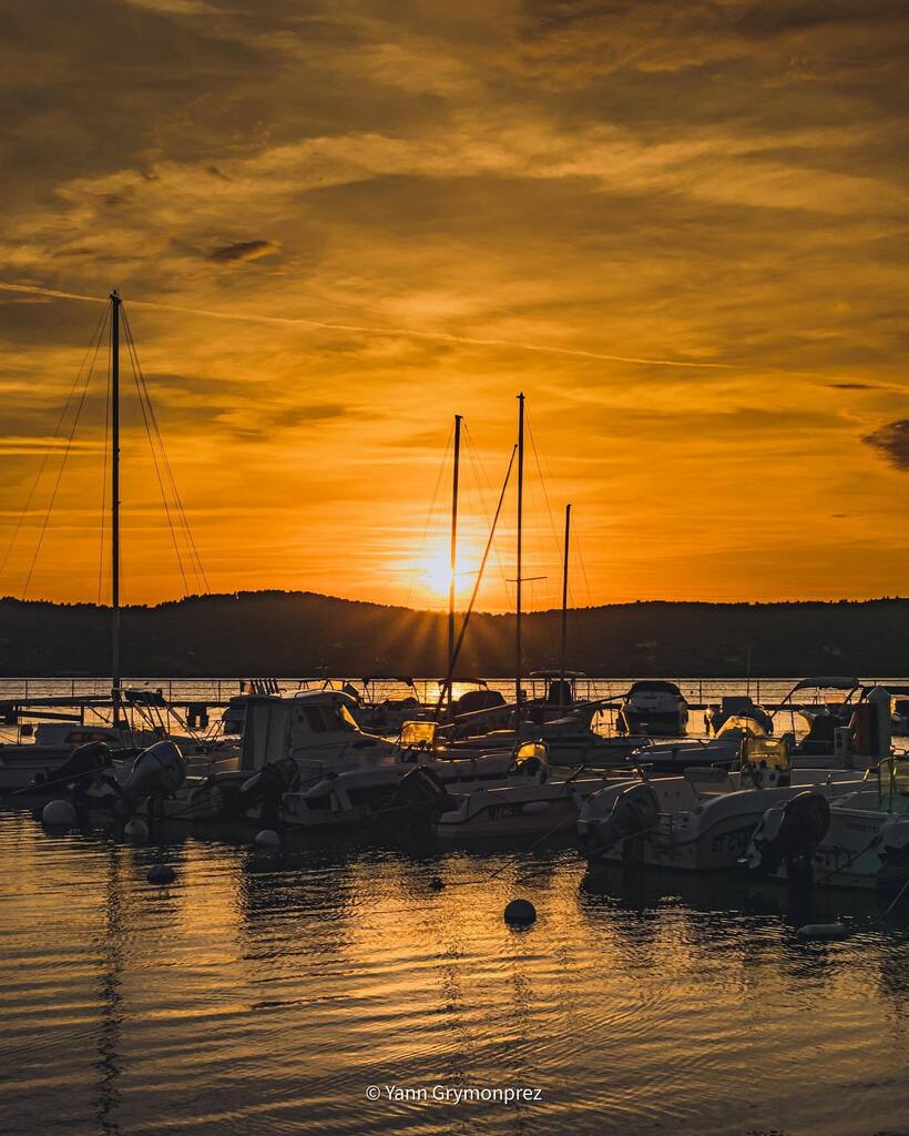 ygrymonprez's tweet photo. Couché de soleil sur le port de Saint-Chamas☀️

#france_focus_on #coeurdepaca #nature_focus_on #hello_france #kings_longexpo #igers_sudprovence #igerspaca #provence #paca #breakfreewitholympus #omsystem #omsystemes #omsystemfr #landscape #landscapephotography #landscapes #su… https://t.co/svAo0zE4nj