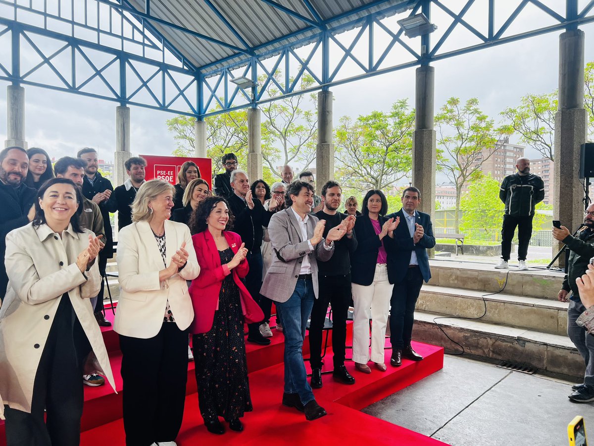 ekainrico's tweet photo. La candidatura que lidera Nora Abete en Bilbao conjuga experiencia, renovación, ilusión y saber hacer. Que gran equipo!!! 👏👏👏👏 🌹🌹🌹 #orgullodepartido #orgulloPSOE https://t.co/7YLoHckWod