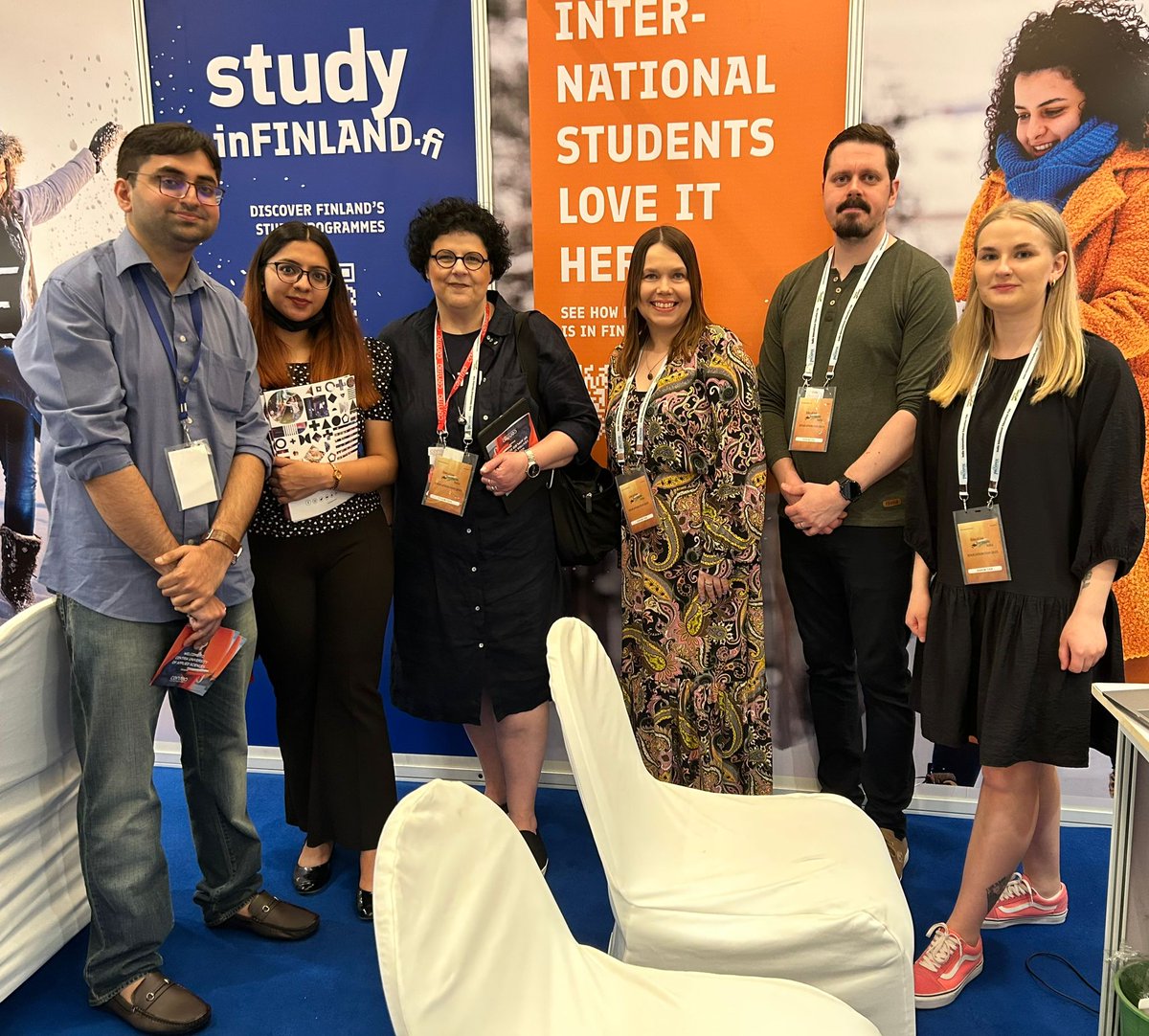 SirpaLe_R's tweet photo. Our Indian roadshow was amazing. Four awesome places: New Delhi, Jaipur, Mumbai and Bangalore. So many meaningful encounters, lovely and motivated people and beautiful places. So much enthusiasm and curiosity towards Finland and Finnish higher education. 🇮🇳🇫🇮
@VAMKtweets #vamk https://t.co/eSUsnGedyV