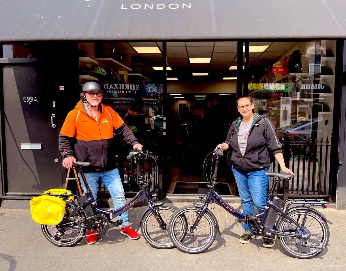 cyclespirit's tweet photo. When you live in the STOW and want to ride a folding electric bike, think of the compact @RaleighBikes_UK #STOWEWAY …..not just a coincidence…..or is it? 🤔 😁 ⚡️ 🚲 
.
.
#newbikeday #awsomestow #walthamstow #WalthamForest #wfcycling #wfminiholland #zeroemissions #betterbybike https://t.co/PNyME4DyAm