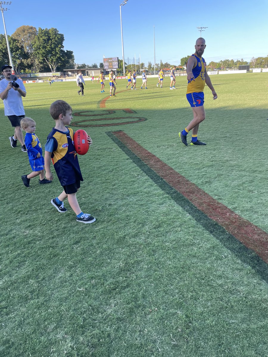WillSchofield's tweet photo. That was a bit of fun. I feel very old.

@WestCoastEagles https://t.co/pSWTAw8ixm