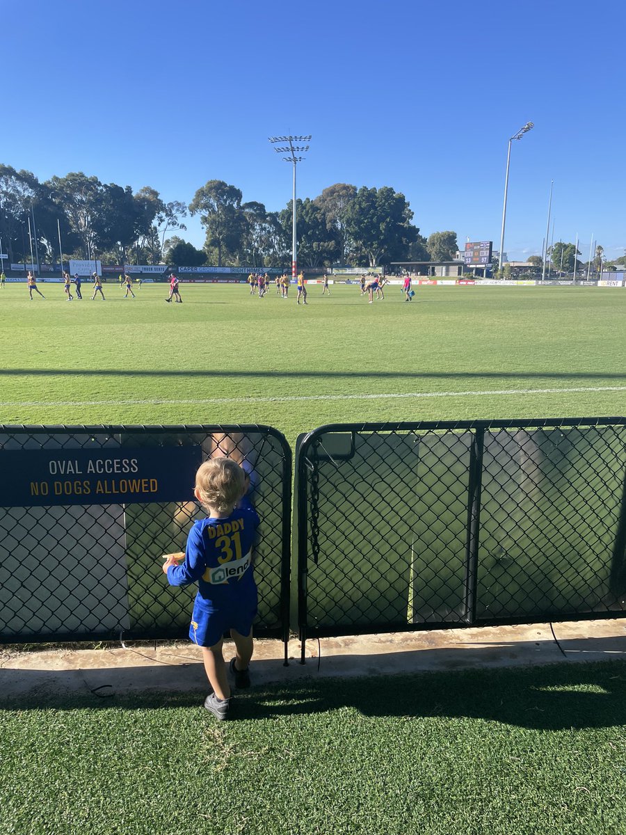 WillSchofield's tweet photo. That was a bit of fun. I feel very old.

@WestCoastEagles https://t.co/pSWTAw8ixm