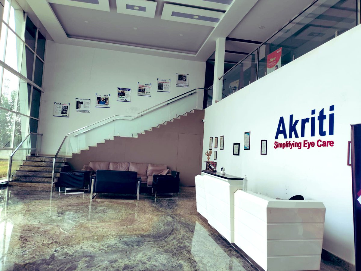 KTRBRS's tweet photo. A truly successful example of #MakeInTelangana 👍

“Kanti Velugu” initiative - the largest eye screening program of #KCR Government has helped Crores or poor people in Telangana

Akriti Eye Care, based out of Telangana Medical Devices Park at Sultanpur has delivered 25 lakh glasses to #KantiVelugu program

Besides this, they already export to 15 countries. Starting production in March 2020 the company has produced 

Eye implant close to 85000
Eye sheilds about 8 lakhs 
Reading glass 3.8 millions 
Eye frames 14 millions 
Eye box 9 millions

#Telangana