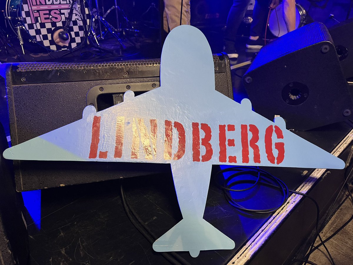 littlewing1927's tweet photo. 何もかもが良かった
「好き」が集まった、詰まった箱には、愛しかないよね
幸せな空間でした
#リンフェス #リンフェス16 #LINFES #LINDBERG https://t.co/2hfzZ96eDo