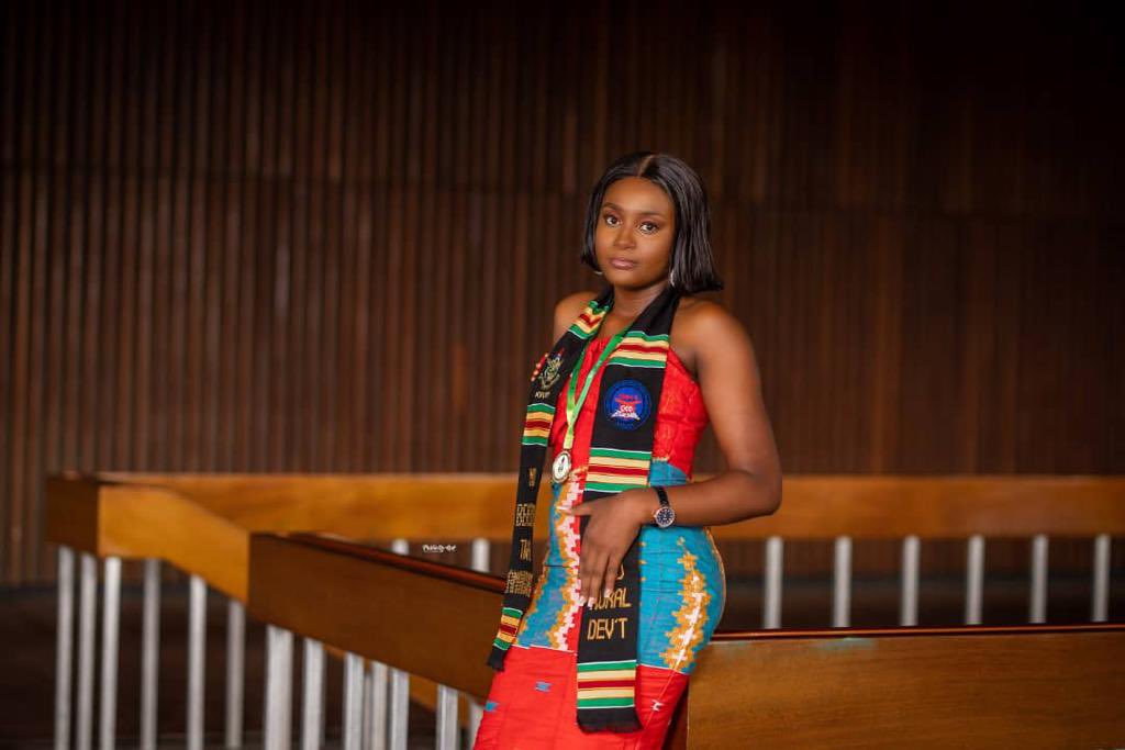 BenedictaTiwaa's tweet photo. Indeed God has been good🎉🎊❤️ https://t.co/Z2SiNkwOCw