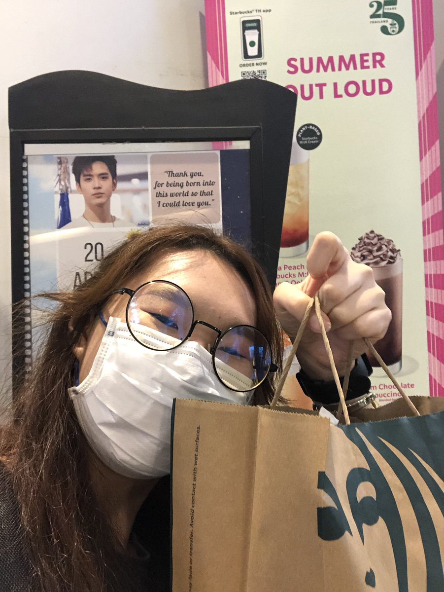 jinpingapy's tweet photo. Film's Birthday Project :)

ps. ขออนุญาตลงใหม่ทั้งหมด เพราะลืมแท็คแอคบ้าน T^T 

6. Starbucks at GMM Grammy 

@FilmtnpStudio 

#FilmBDProjectChallenge
#HappyFilmsDay2023 
#FilmThanapat #ฟิล์มธนภัทร https://t.co/AvfIrjQ7bk