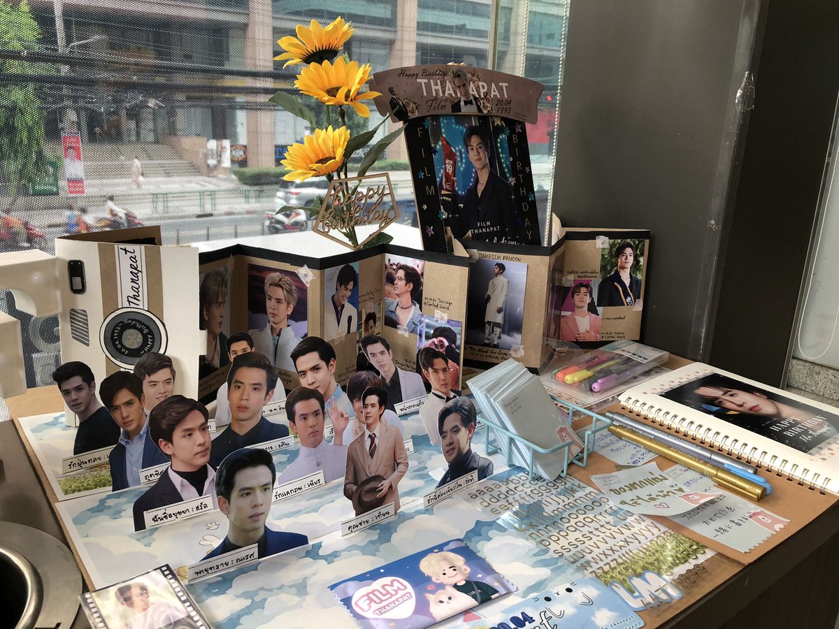 jinpingapy's tweet photo. Film's Birthday Project :)

ps. ขออนุญาตลงใหม่ทั้งหมด เพราะลืมแท็คแอคบ้าน T^T 

6. Starbucks at GMM Grammy 

@FilmtnpStudio 

#FilmBDProjectChallenge
#HappyFilmsDay2023 
#FilmThanapat #ฟิล์มธนภัทร https://t.co/AvfIrjQ7bk