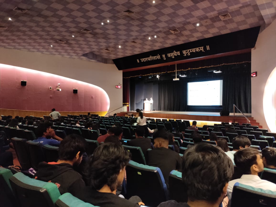 GDGPune's tweet photo. π¬Share with us - why are you remarkable?!π
@PranotiNandurkar
#iamremarkable #IWDPune23 #WTMPune #GDGPune #BFHL #BFHL_moment https://t.co/7qqs4GMAmF