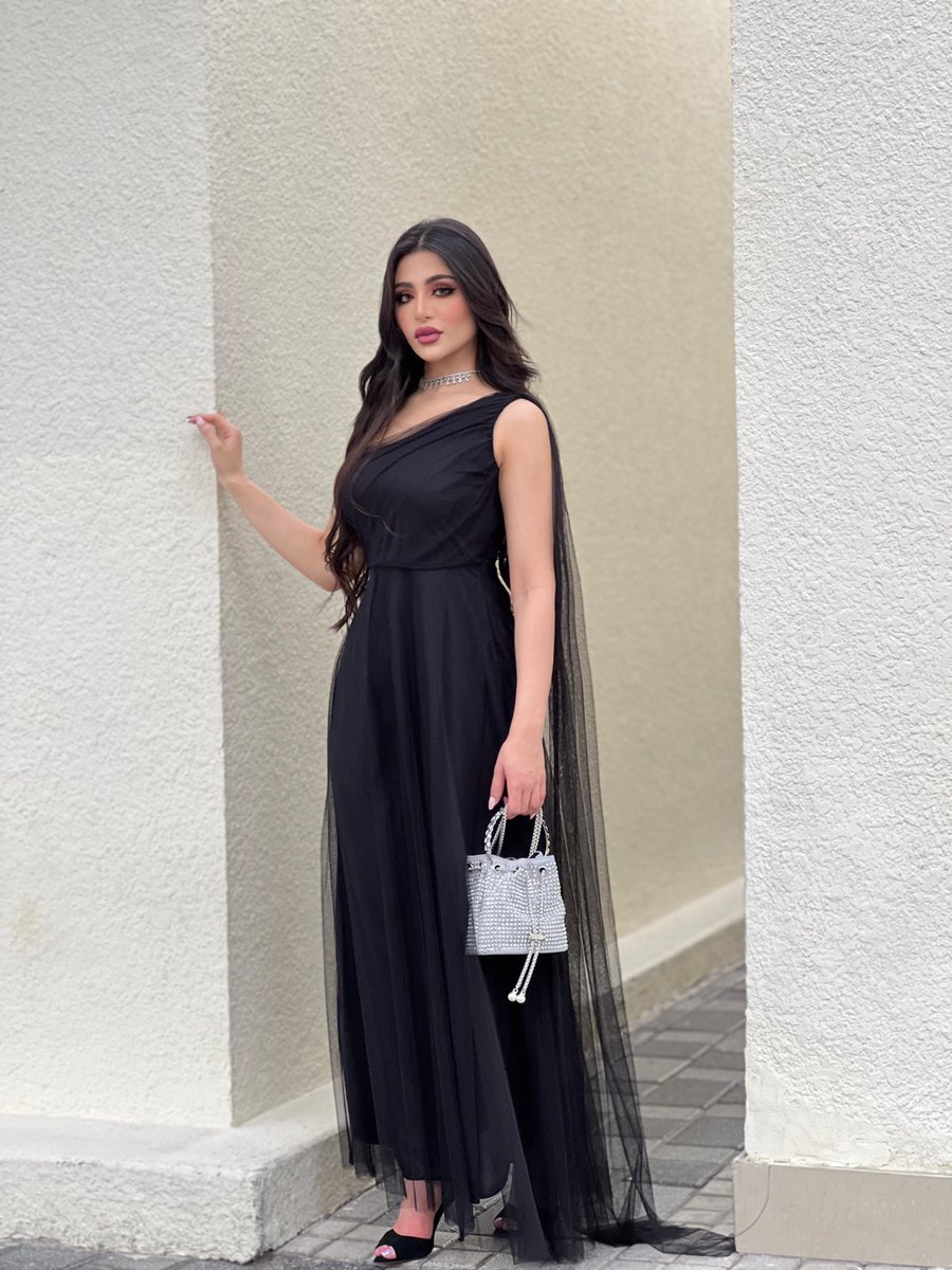 styli_official's tweet photo. المعنى الحقيقي لما نتألق ونتأنق 🖤
Code💸خصم: SOCIAL10
🔎 7004936401
#STYLI #KSAFASHION #KSA #UAE #fashion #RamadanWithStyli #EidEdit #EidCollection
فستان #أسلوب #مرة_ستايلي #السعودية #الامارات #فاشن#تشكيلة_العيد #رمضان #رمضان_مع_ستايلي https://t.co/ifmx8TfgpR