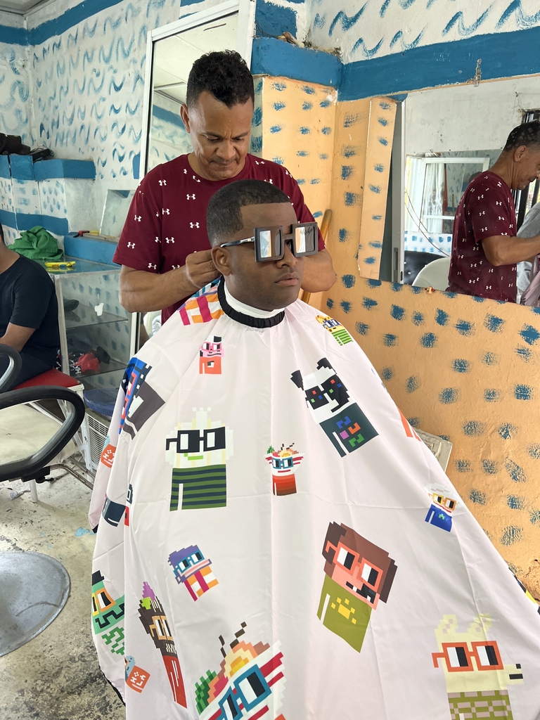 nounish's tweet photo. A 60 year-old barbershop fell in love with the ⌐◨-◨ and deciding to establish itself as the first Nounish Barber Shop in the world, nounish! ⁠
⁠
With over 200 free haircuts, @mucholovedr brought love, hope, and fun to Barrio El Batey in Santo Domingo, Dominican Republic.⁠ https://t.co/SM1xVQvR1D