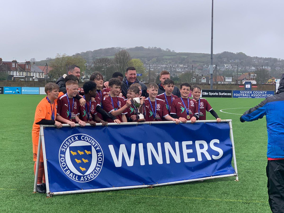 hastingsufc's tweet photo. Under 13 @SussexCountyFA Winners!!

Congratulations!!! ❤️

#COYU 💨💨💨 https://t.co/ZgNnm8gqZZ