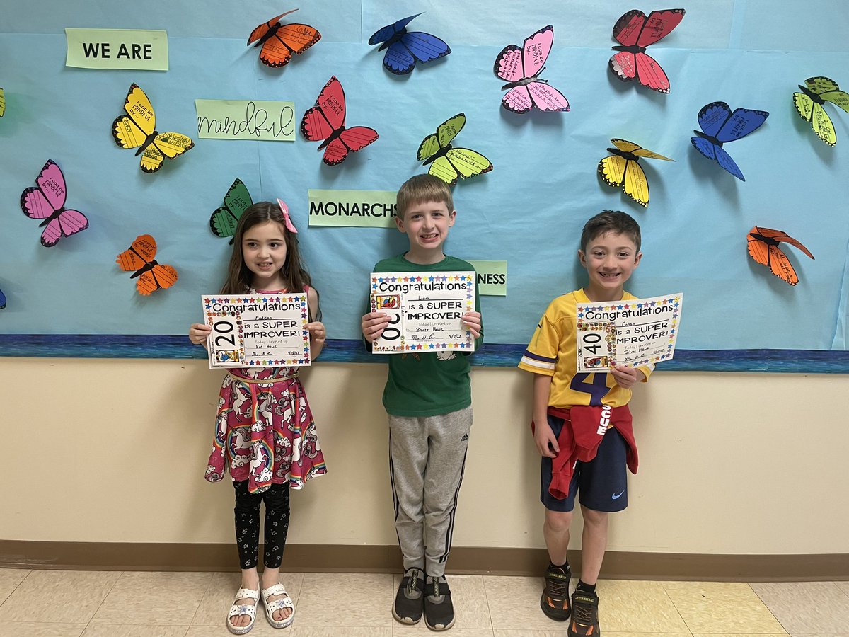 Sstlaurentgr2's tweet photo. Look who leveled up! #superimprovers #wholebrainteaching https://t.co/fqaIxrPslh