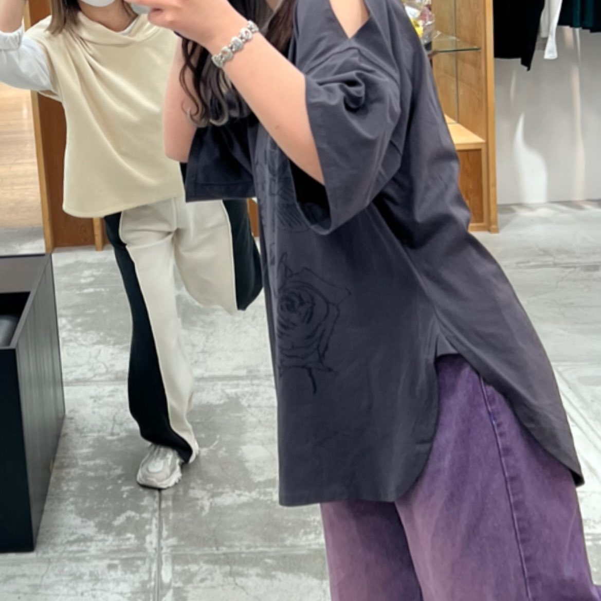 ramennapi's tweet photo. アパレルたのしい https://t.co/3dFaEZo7uK