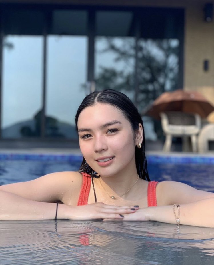 mOmmacHristina5's tweet photo. Bakit naman ganito ka ganda? 💙

#FranSeth | #FrancineDiaz https://t.co/VNGgywa15U