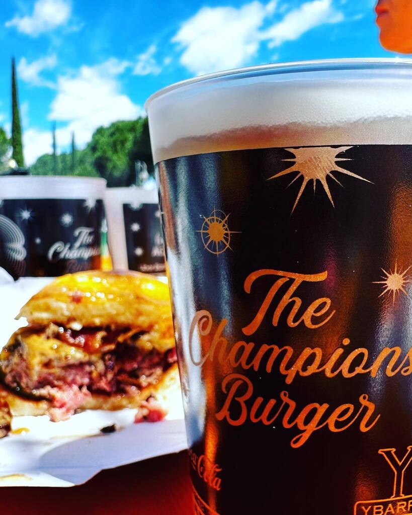 PTaracido's tweet image. #ñamñam hamburguesa 🍔 #notorius  @soulcoffeebeer #thechampionsburguer #LasRozas instagr.am/p/CrYFnR-KIoeA…