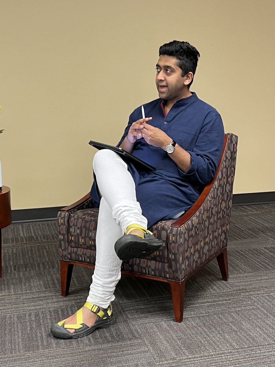 Taft’s ARS keynote, Mahuya Pal in convo w/ <a href="/UCCommDept/">UC Comm Dept</a> Shaunak Sastry on Decolonizing Knowledge Production #DecolonialFutures <a href="/UC_ArtSci/">UC_ArtSci</a> <a href="/UC_TRHT/">UC TRHT</a> <a href="/TheCinciProject/">TheCincinnatiProject</a> <a href="/UCResearch/">University of Cincinnati Office of Research</a> @UCEngageScience <a href="/ucgerman/">UC Asian, East European, and German Studies Dept.</a> <a href="/BearcatAnthro/">BearcatAnthro</a> <a href="/UCProvost/">UC Provost</a> <a href="/UCRomanceLang/">UC Romance and Arabic Languages and Literatures</a> <a href="/uc_philosophy/">Philosophy@Cincinnati</a> <a href="/spia_uc/">UC School of Public and International Affairs</a> <a href="/UC_WGSS/">UC WGSS</a>