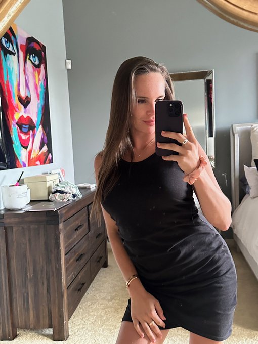 Outfit for the day!! Available to text on @SextPanther 😘  https://t.co/LVCrXoPeYK https://t.co/IeZae<a class="tags" href="/tag/sextpanther">@sextpanther</a>