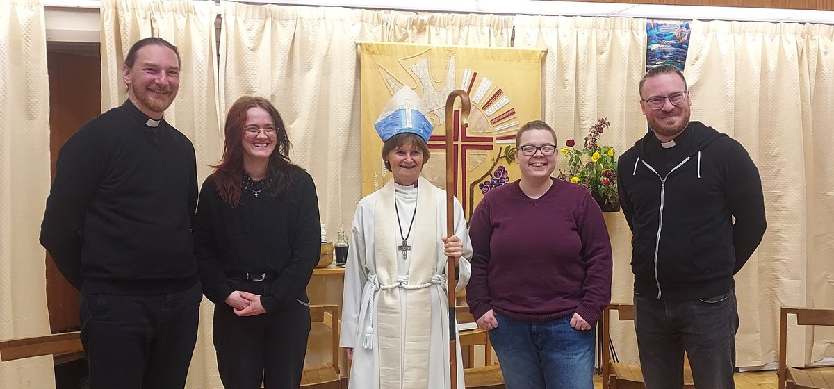 UoRChaplaincy's tweet photo. Delighted to celebrate the confirmation of two of our Chaplaincy community Ed @mymortalremainz and Ace with @LiviJGraham @oxforddiocese https://t.co/HMnSdwUhYw
