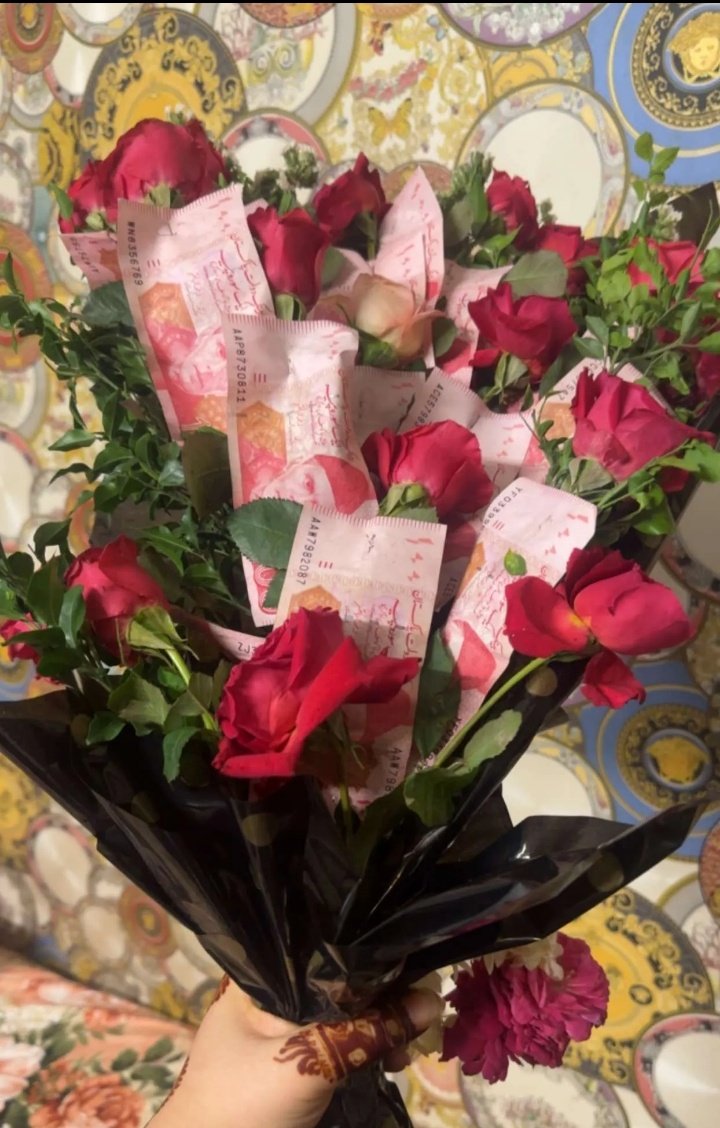 AqsaLeelaJamali's tweet photo. Eidi received from @mehakjamali_ 🥹 ❤️ https://t.co/hM210LyoxE
