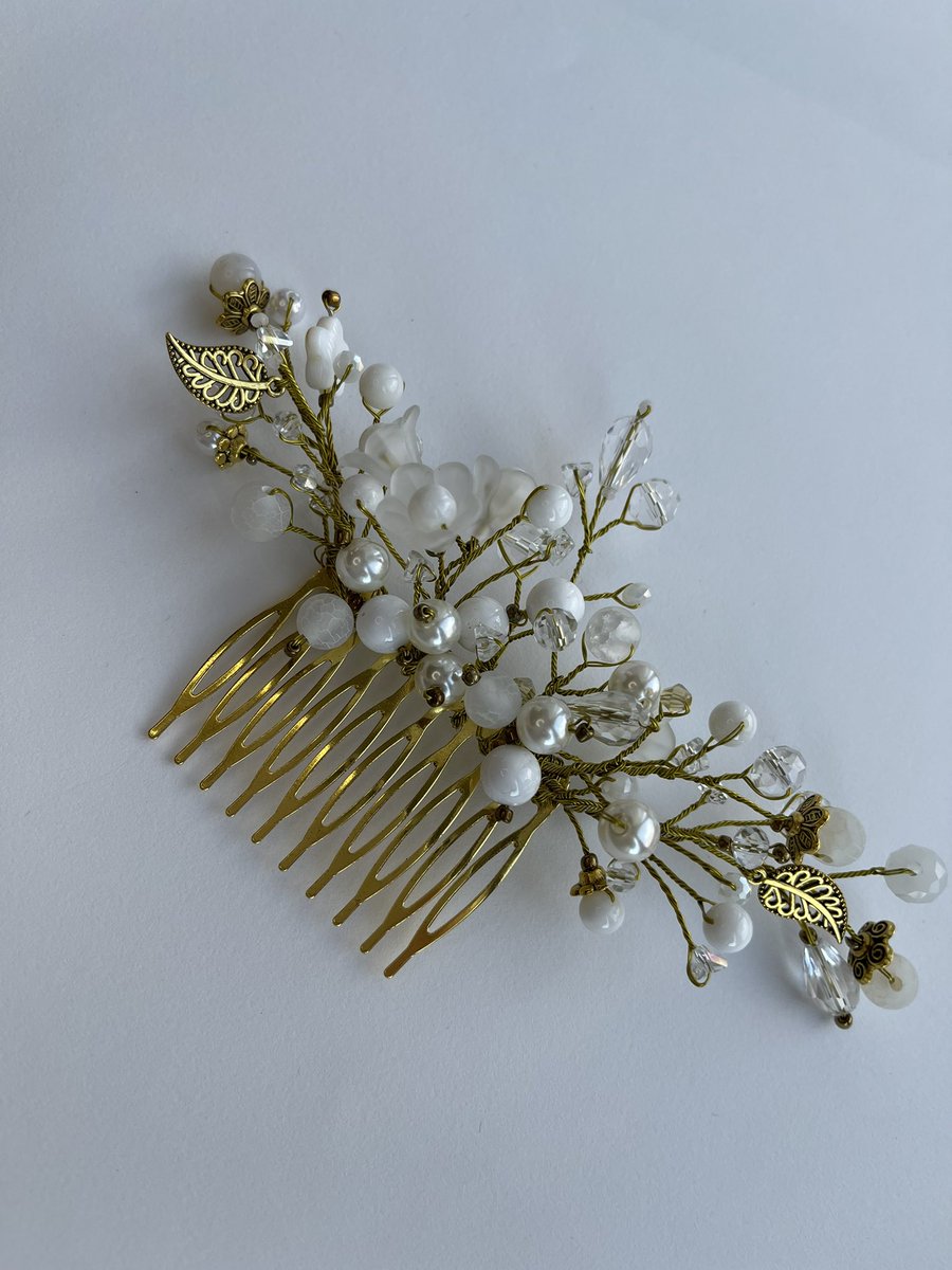 NatigaArt's tweet photo. Jewelry for hair #jewelry #accessories #wedding https://t.co/Xlwzpl6WEB