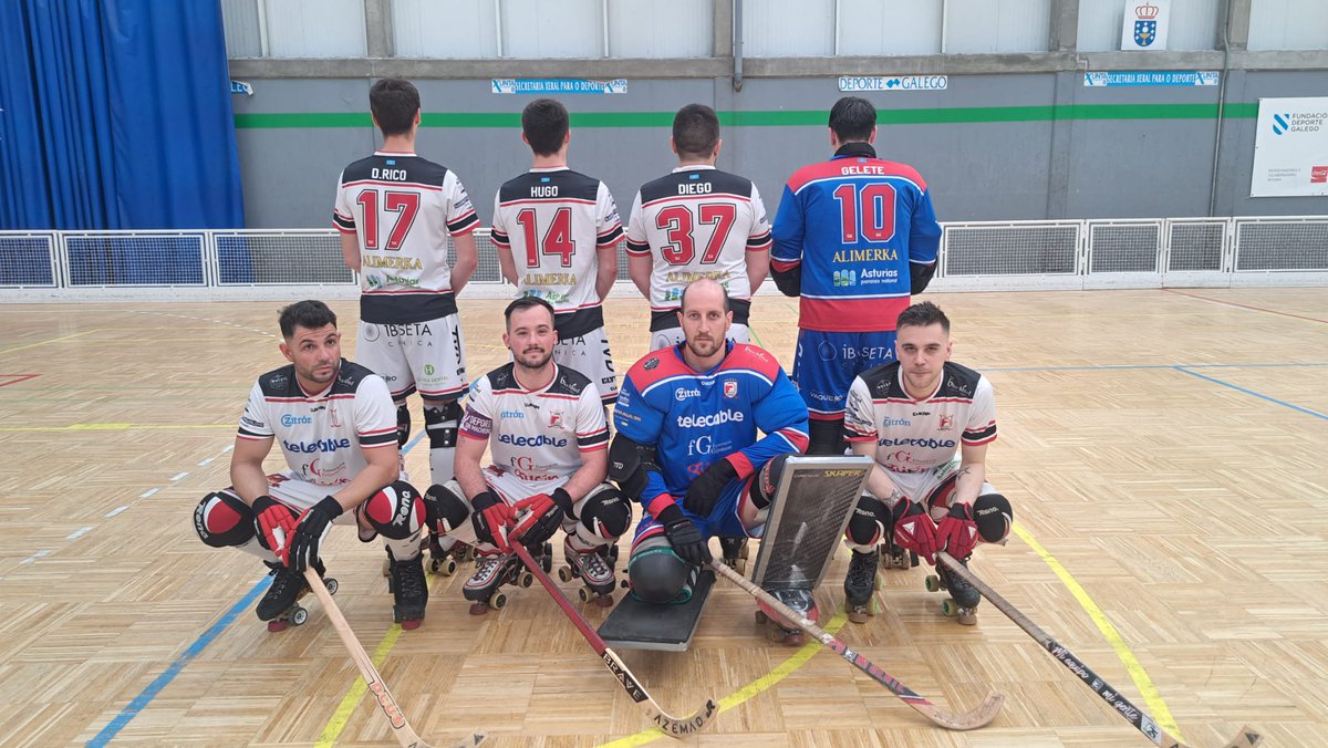🤨 Seguimos sin comprender la situación de no poder jugar el sector junior. 

Nuestros chicos y chicas quieren jugar y han dado la espalda como protesta por todo lo ocurrido.

⬇️ Más información ⬇️

solimarhockeyclub.es/2023/04/21/sin…

#MiEquipoMiGente